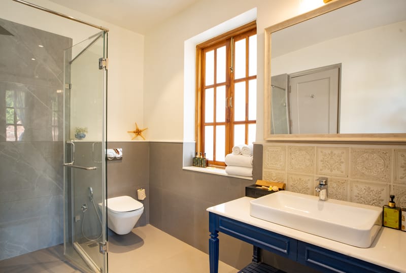 Casa Amore | 4-BHK Portuguese-Inspired Twin Villas In a Secluded Estate with Private Pools & Mini Bars | Close to Calangute & Baga Beach – photo 47