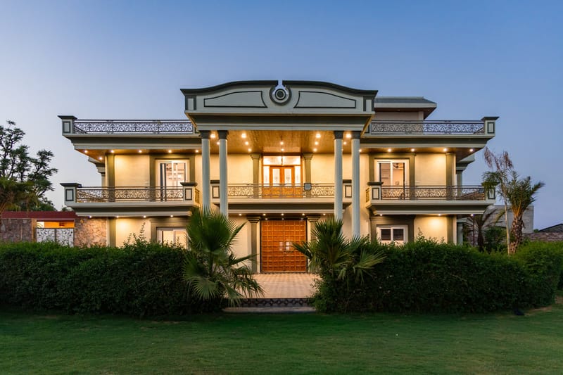 Gold Palm Macaroon | Family Suite in a Serene Resort with Shared Pool, Dining, & Garden | Near Popular Tourist Attractions – photo 2