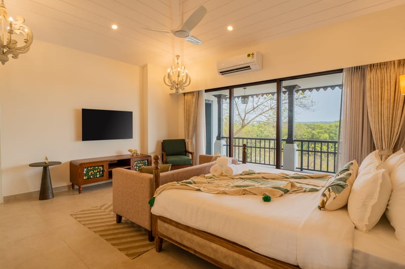 Villa Riviere | Private Riverfront Estate with 6-BHK & 3-BHK, 2 Infinity Pools, Lift, Lounge Area & Kids' Room | 3 Km from Candolim – photo 30