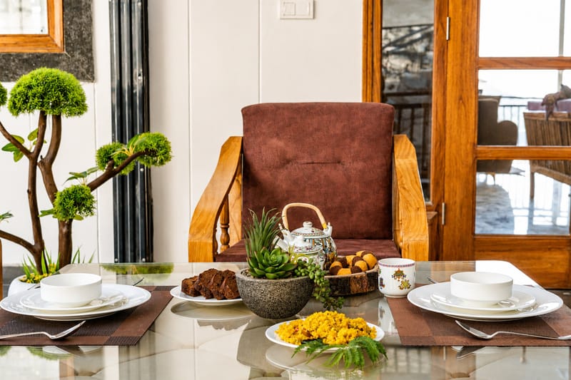 Mist & Manor Cedar | Pet-friendly 3-BHK Apartment with Shared Game Zone, Outdoor Seating & Scenic Views – photo 4