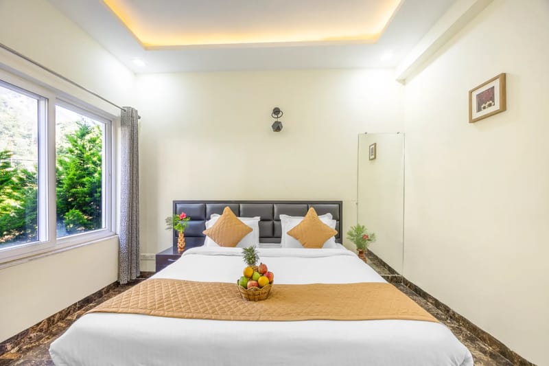 Kingdom Heartz | Elegant Pet-friendly 2-BHK Apartment With Balcony, Common Pool, Common Garden & Restaurant  – photo 13