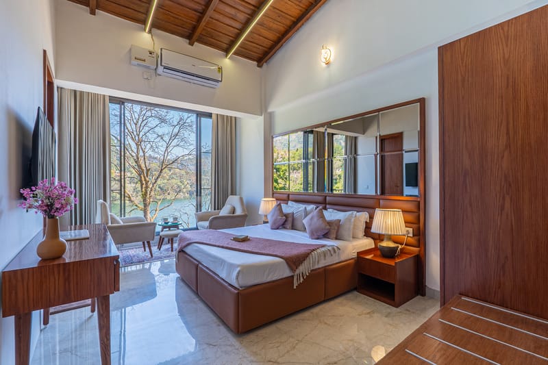 Lakefront S-2 | 1-BHK Apartment Close to Naukuchiatal Lake – photo 8