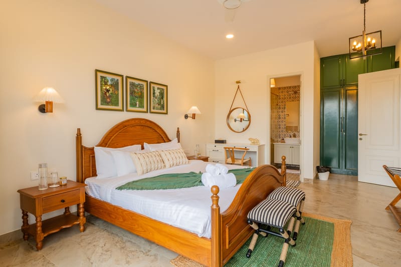 Villa Fleuve | 6-BHK Getaway By the River With Infinity Pool, Lift & Bar Lounge – photo 48