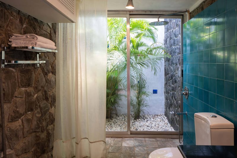 The Courtyard – photo 10