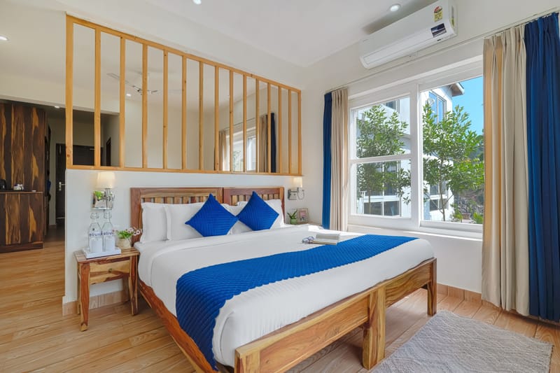 Stars and WindSongs | 1 Suite with Summer Pool, Private Balcony, Garden, Games, Restro & Hill Views – photo 21