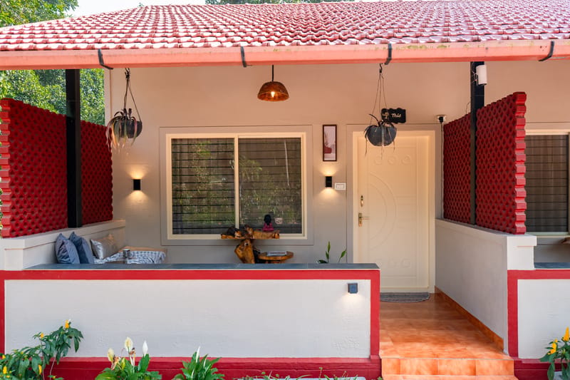 Twisted Tree | 1-Room Suite Pet-Friendly Suite with Shared Pool, Bar & Restaurant – photo 12