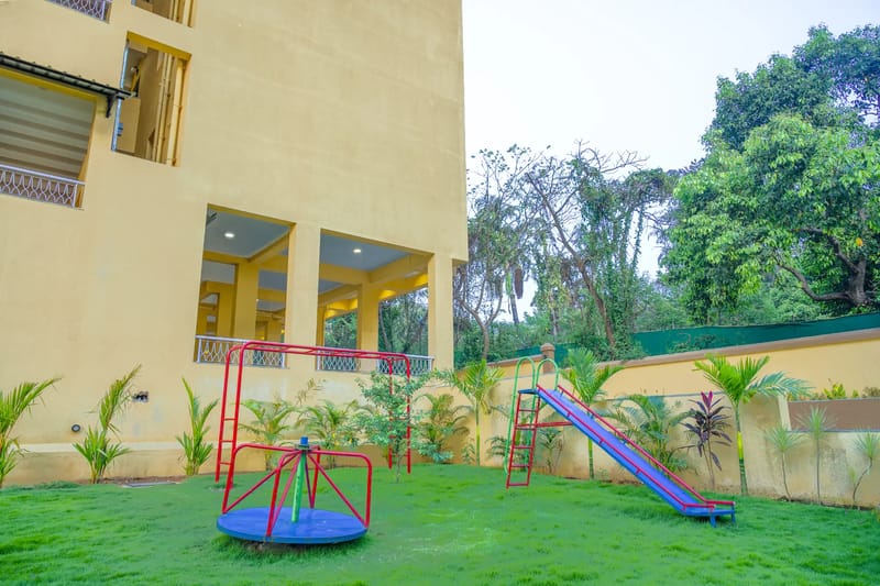Veera Marina | Elegant 1-BHK Apt With Common Pools, Gym & Lift  – photo 10