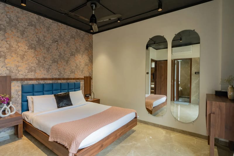 Imperial Serenia | 3-BHK with Pool | Near Khandala Hills  – photo 7