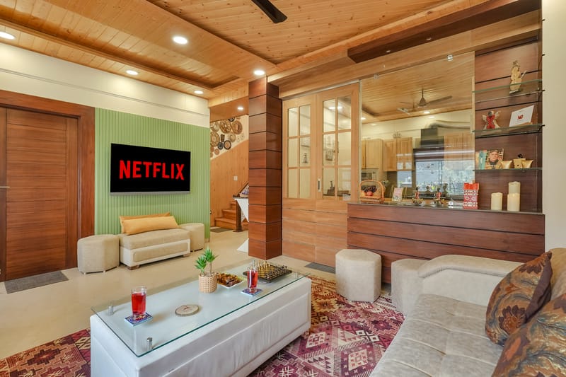 Aaram Bagh | Pet-friendly 4-BHK Escape Amid Pine Forests with Valley Views Near Kasauli – photo 28