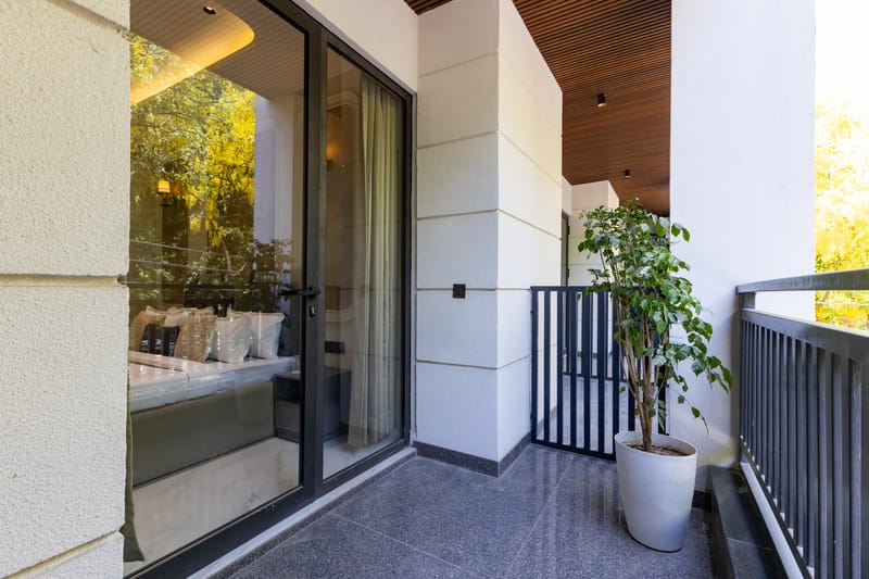 Luxora |1-BHK with Balcony & Views, Restro, Lift, Gym & Conference Room | 1 km from Millennium City Centre /HUDA – photo 7