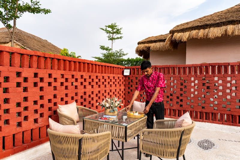 Kimaya Azora | Luxe Suite with Private Plunge Pool, Shared Pool, Restaurant, and Garden in Boutique Resort – photo 20