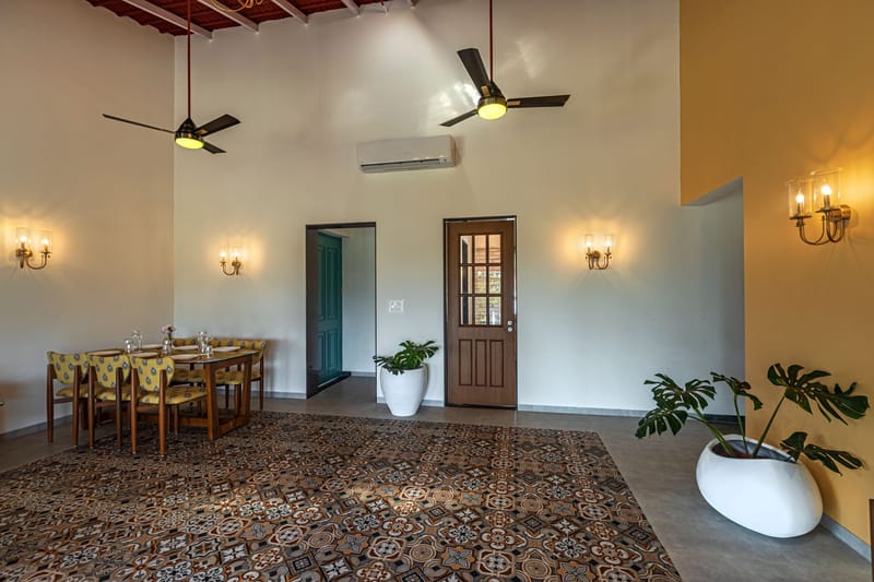 Mariposa by the River (7 bedroom entire estate) – photo 38