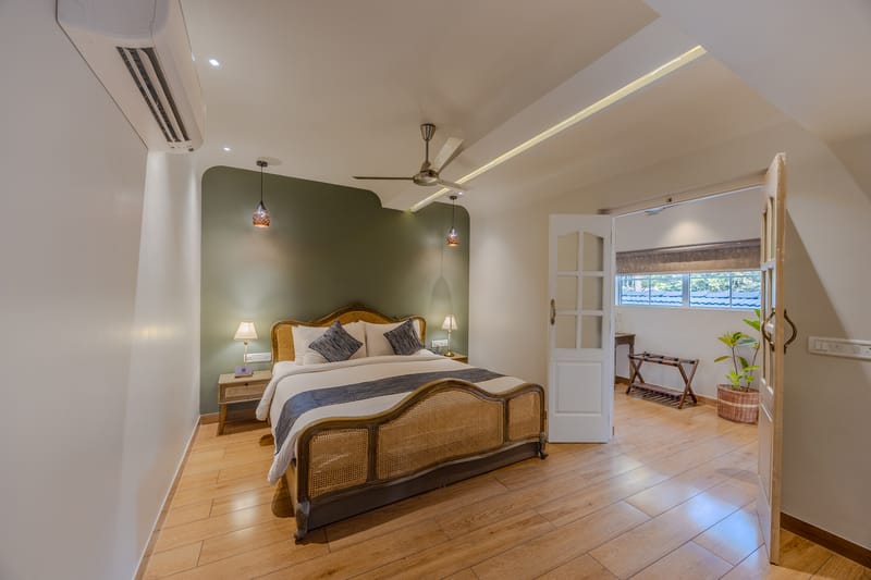 Goan Bliss Executive Suite | Boutique Resort Stay with Shared Pool, Restro & Resort Amenities, Near Destination Wedding Venues – photo 9