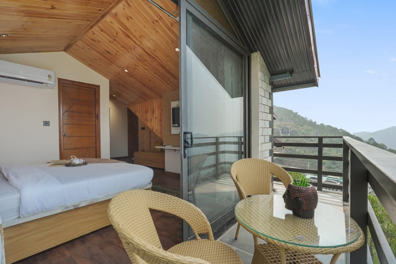 Kosh Villa | 5-BHK Villa With Rooftop Terrace, Pool Table & Mountain Views – photo 12