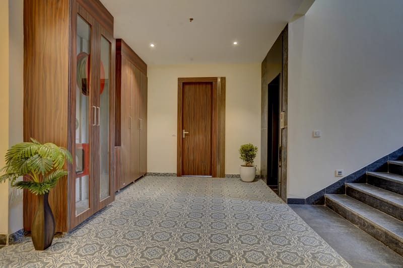 Serene Woods Hotel | 1-Room Retreat With Balcony, Lift & Restaurant Amid Nature  – photo 19