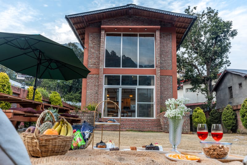 Casa Gaula | 4-BHK Cottage with  Lawn and Outdoor Sit-Out | 20 mins away from Bhimtal Lake – photo 29