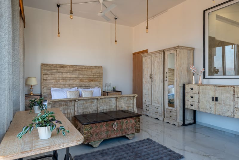 White House | 7-BHK With Panoramic Hill Views, Glass Room, Outdoor Pools & Dam nearby – photo 31