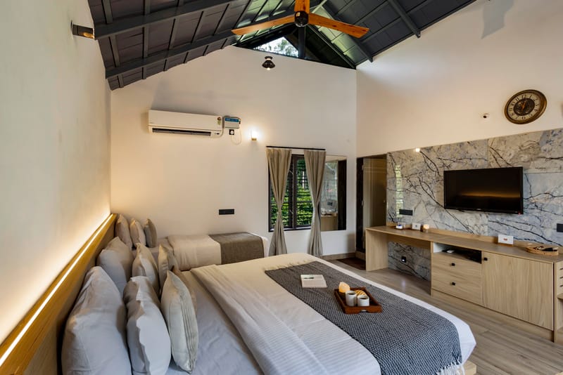 Avocado Cottages Premium Suite | Pet-friendly Stay With Private Patio & Common Garden Amid Avocado & Coffee Estate Plantation – photo 14