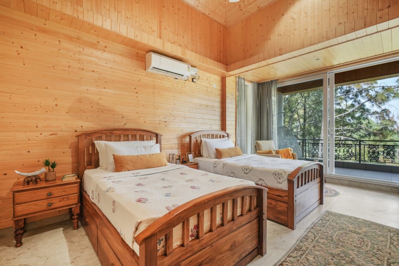 Kavya Villa | 4-BHK Pet-friendly Villa With Lounge, Game Zone, Sit-Out Areas & Panoramic Views in Kasauli Hills – photo 18
