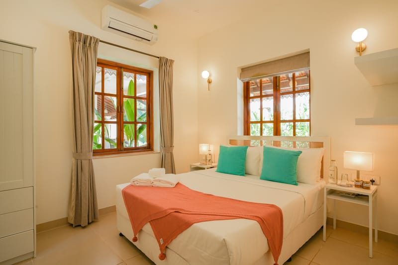 Casa Amore | 4-BHK Portuguese-Inspired Twin Villas In a Secluded Estate with Private Pools & Mini Bars | Close to Calangute & Baga Beach – photo 49