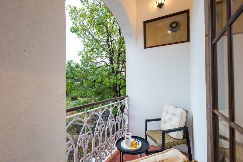 Sreelakam Villa | 4-BHK Hillside Hideaway With Pvt Pool, Terrace Lounge, Sit-Out Areas & 360 Hill Views Near Sahyadri The Waterfall – photo 25