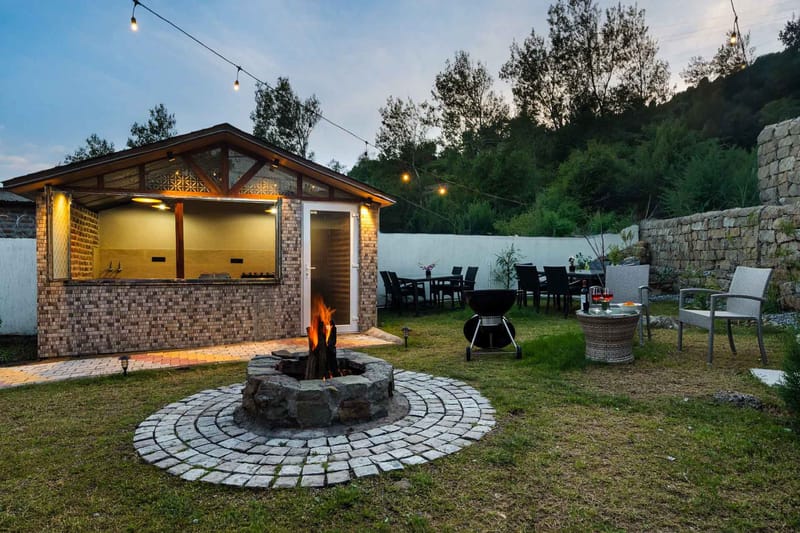 Chalet Royale W/ Zen Deck – photo 4