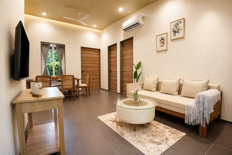 The Crescent Palm Grande | 3-BHK Villa With Outdoor Private Jacuzzi, Shared Game Room and Restaurant – photo 22