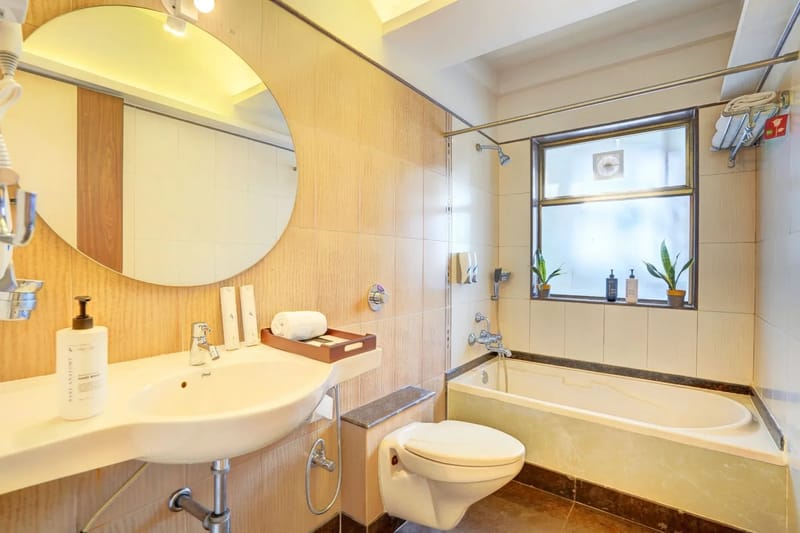 Adarsh Villa 3 | Pet-Friendly 3-BHK With Balcony, Bathtub and Scenic Views  – photo 14
