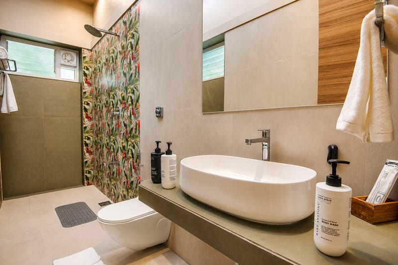 The Crescent Palm Fern | Boutique Cottage With Shared Game Room, Garden and Restaurant – photo 13