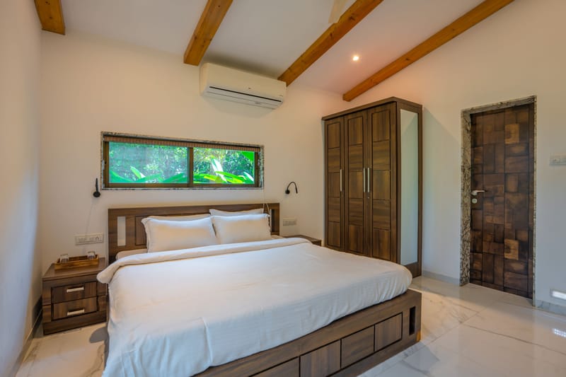 Energise Soul Retreat Vishuddha Villa | Pet-friendly 3-BHK With Jacuzzi, Garden,  Bonfire Pit & Shared Pool, Spiritual Sanctuary and Restro – photo 46