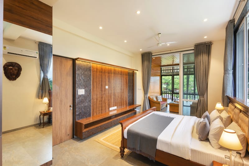 Aaraa Villa | 4-BHK Luxury Villa with Private Pool, Home Theatre & Panoramic Hill – photo 26