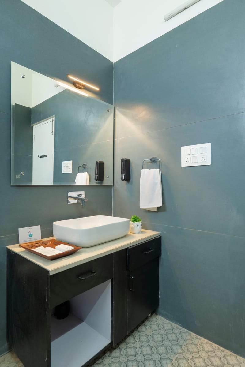 Gamble Pine Ridge | Pet-friendly 2-BHK Apartment With Shared Plunge Pool & Lawn Amid Mountains – photo 15