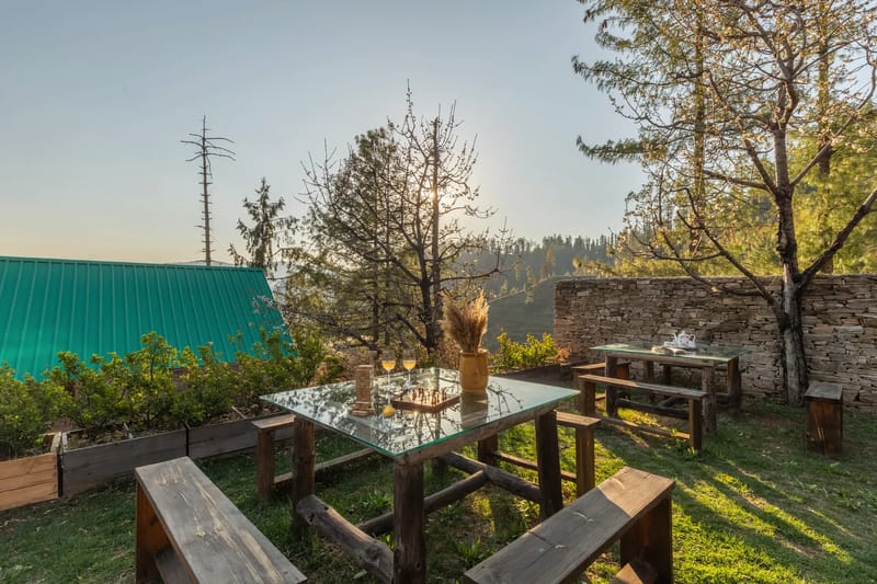 Skylounge | Pet-friendly Traditional 4-Bedroom Retreat With Sauna & Garden Near Haku Temple – photo 10