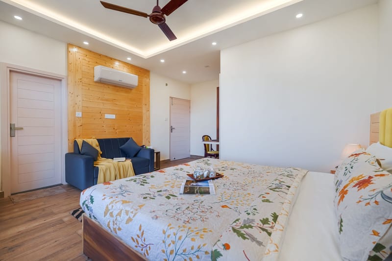 Hillshades Retreat | 6-BHK Villa With Sit-out Area, Private Pool, Restro, Game Zone, Panoramic Hill Views & a Lift – photo 46
