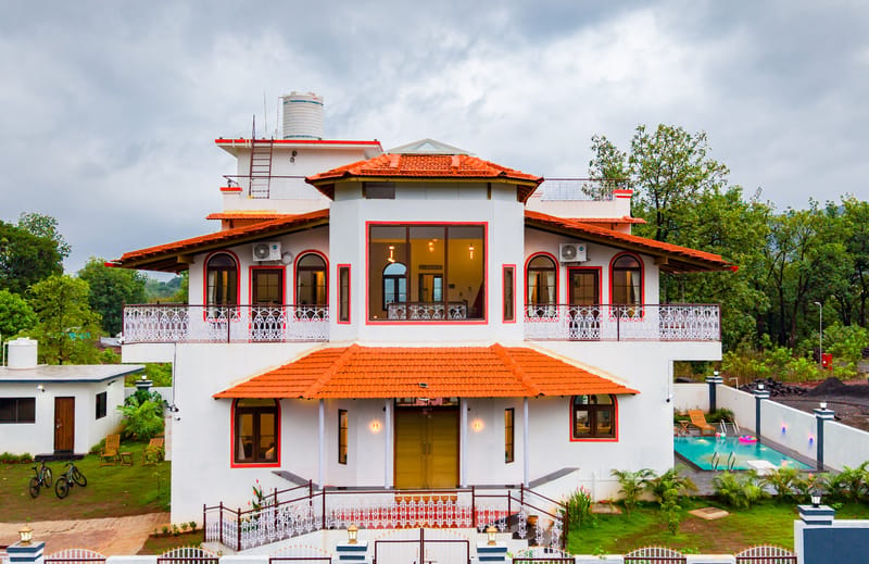 Sreelakam Villa | 4-BHK Hillside Hideaway With Pvt Pool, Terrace Lounge, Sit-Out Areas & 360 Hill Views Near Sahyadri The Waterfall – photo 2