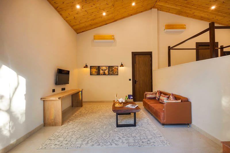 Sylvaara | Private Pool Cottage with Restaurant Access – photo 11