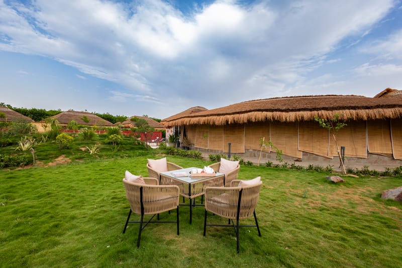Kimaya Azora | Luxe Suite with Private Plunge Pool, Shared Pool, Restaurant, and Garden in Boutique Resort – photo 21