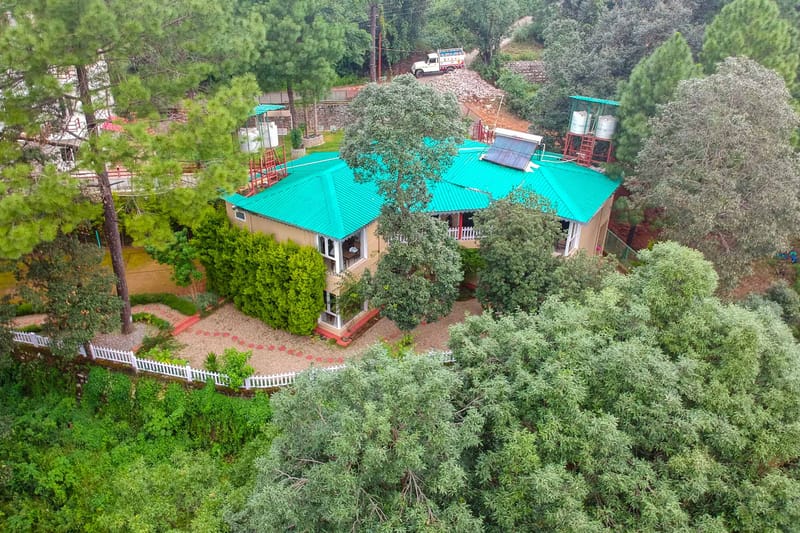 Jolly @ Mistletoe House – photo 39