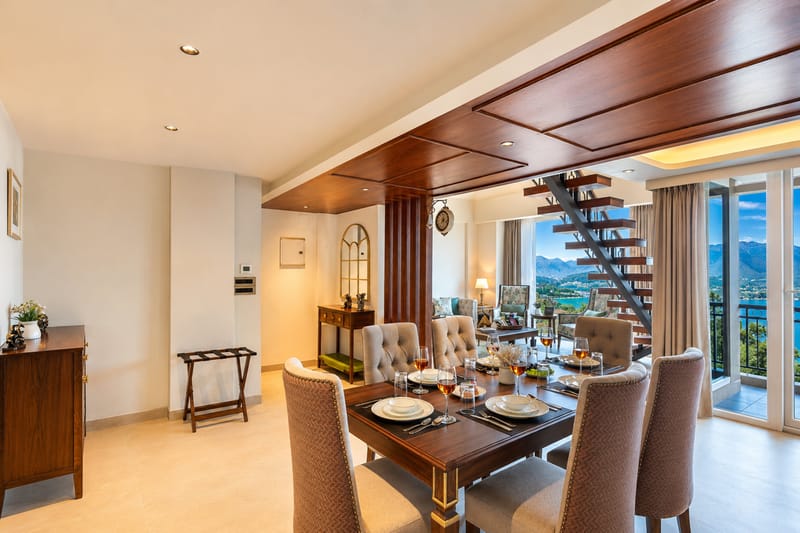 The Royce Silver Oak Imperial | Refined Pet-Friendly 4-BHK Apartment With Sky Deck, Shared Swimming Pool, and Clubhouse – photo 8