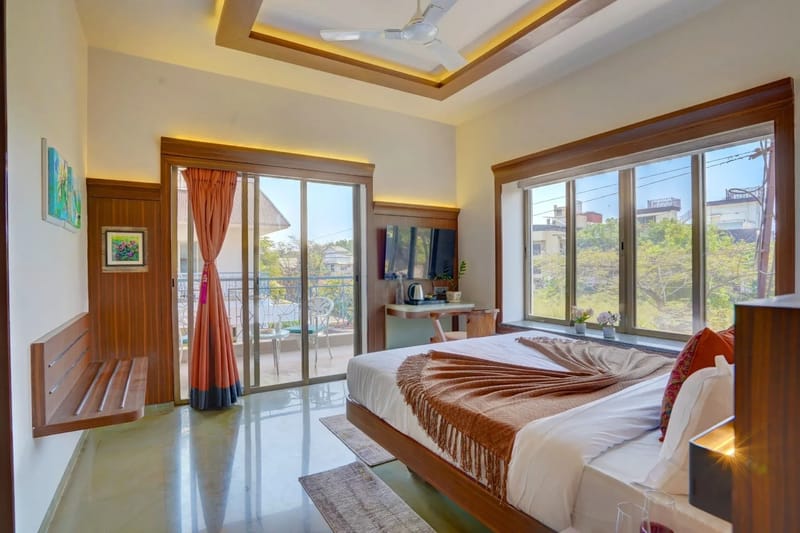 Adarsh Villa 3 | Pet-Friendly 3-BHK With Balcony, Bathtub and Scenic Views  – photo 10