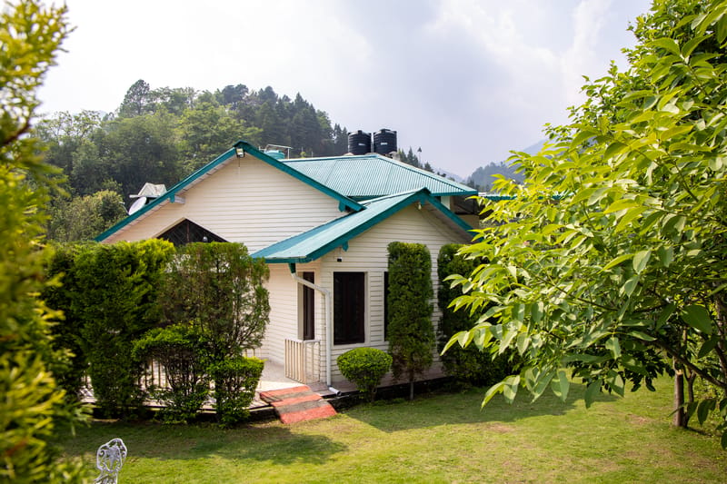 Karinya Villas Fennel | Hilltop 2-BHK Villa With Bathtub, Shared Gazebo & Garden – photo 29