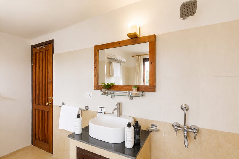 Dhela Jungle Retreat Cobblestone | Pet- Friendly Duplex 2-BHK in a Mini Resort with Shared Pool Near Jhirna Safari Zone – photo 33