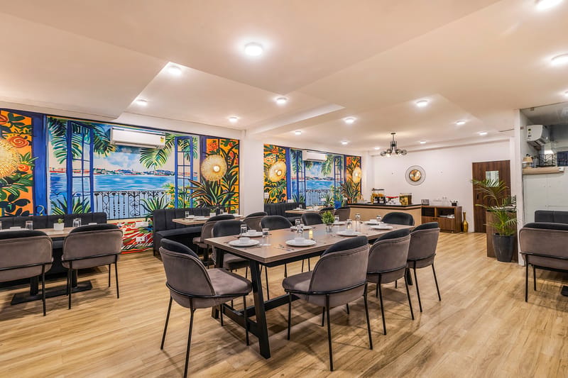 Liv Regalia Serviced Apartments | 1-BHK With Balcony with Restaurant, Lift, Gym & Conference Room | 1 km from Millennium City Centre – photo 3