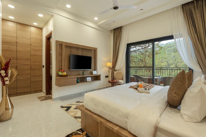 Panchvati Veloraa | Spacious Pet-Friendly 6-BHK Apartment | Scenic Views & Sit-Out Area – photo 29