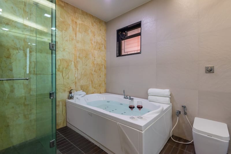 Canton Villa – photo 7