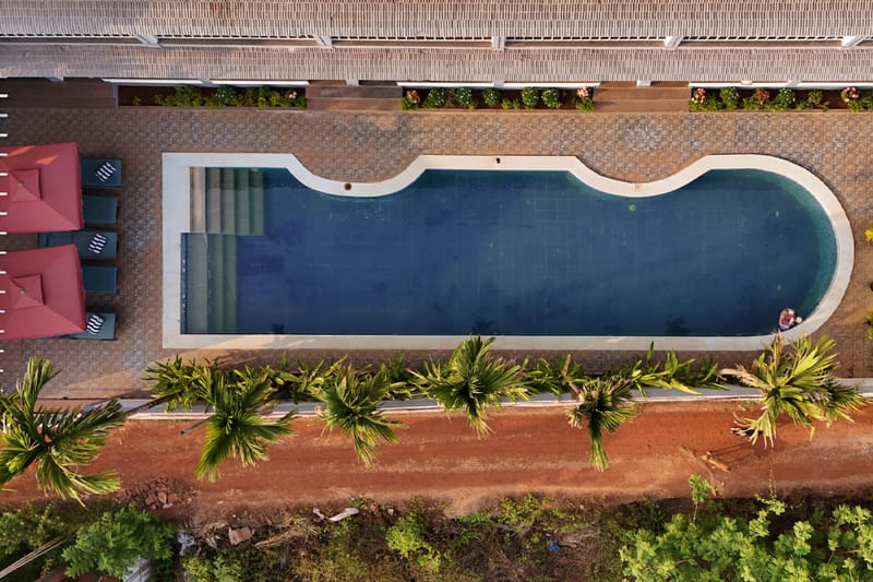 Gracias Aquora | 1-Room Retreat With Private Balcony, Shared Pool, & Restros, Close to Ashvem Beach – photo 34