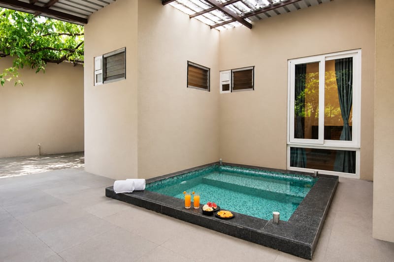 The Crescent Palm Grande | 3-BHK Villa With Outdoor Private Jacuzzi, Shared Game Room and Restaurant – photo 21