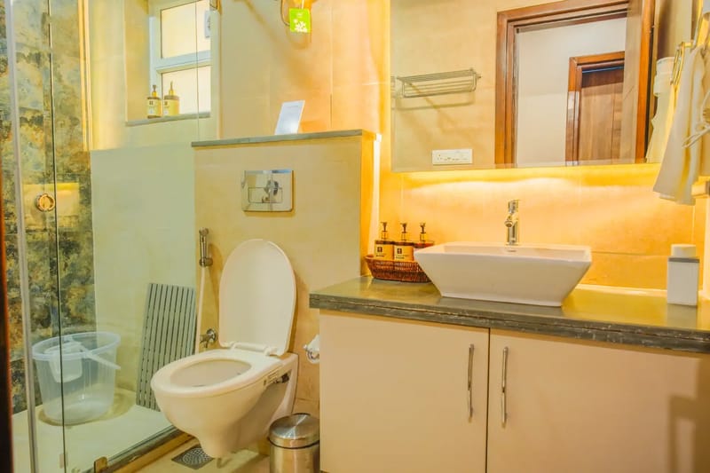 Veera Marina | Charming 3-BHK Apt Near Candolim Beach With Common Pools & Lift  – photo 45