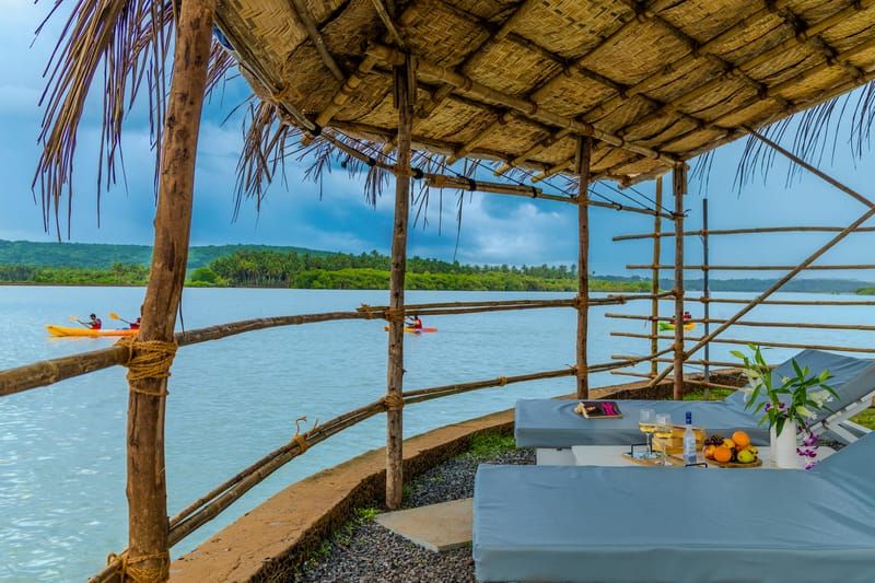 Peace & Calm | Room with River-View Balconies, Terrace , Garden & Alfresco Dining – photo 20