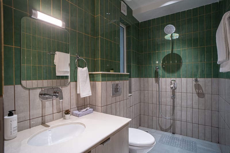 Udgam Vilas 3-BHK | Elegant Pet-friendly Apartment With Lift & Balcony Near Robber’s Cave – photo 18